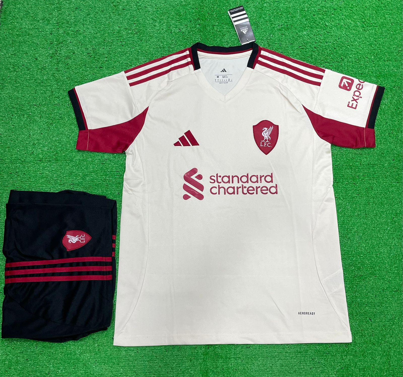 Liverpool FC 2025/26 away football jersey